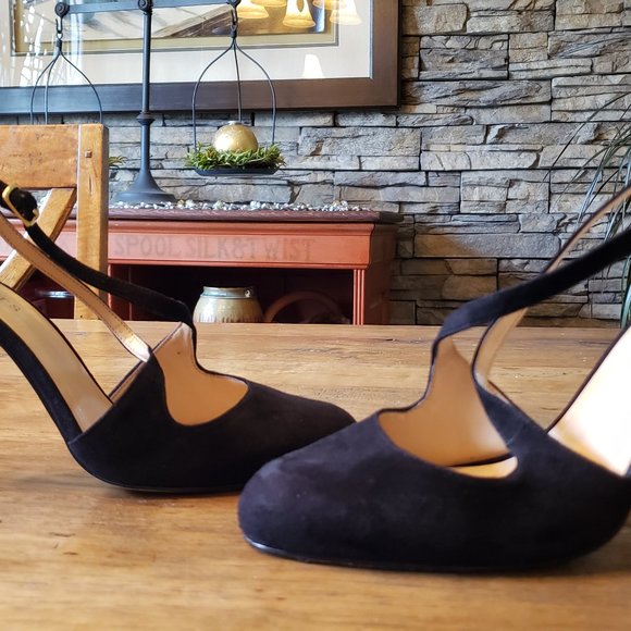 Talbots Elegant Black Suede Heels - Picture 2 of 11